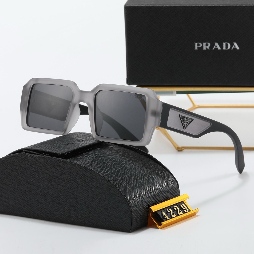 Prada Fashionable Sunglasses - Image 3
