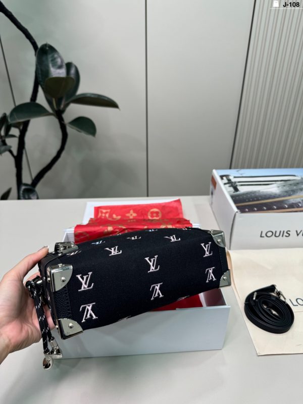 LV Side Trunk Bag