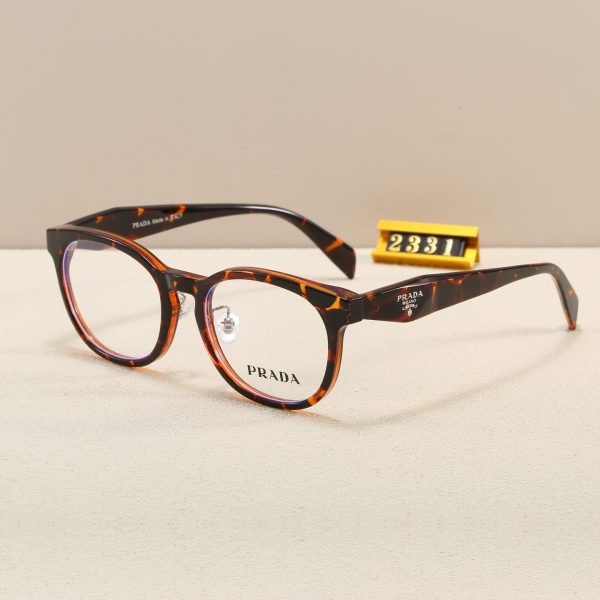 Prada Fashionable Sunglasses