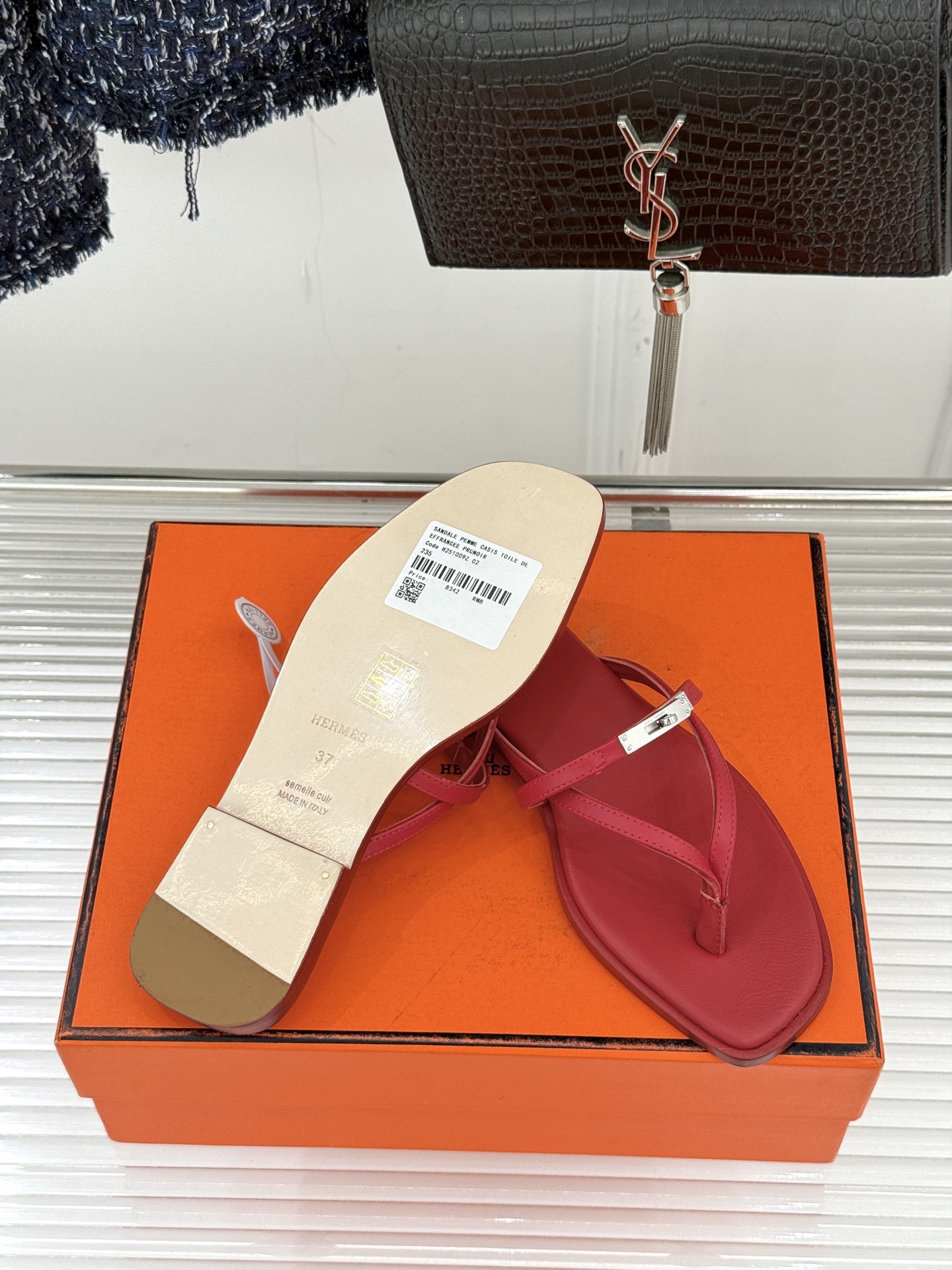 Hermès Kelly Buckle Flip-Flops - Image 14