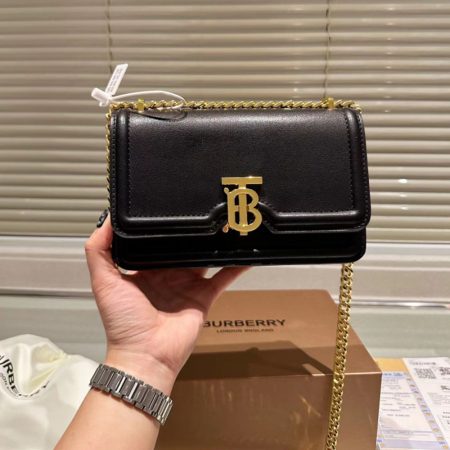 Burberry Single Shoulder Leather Bag Small - Image 3