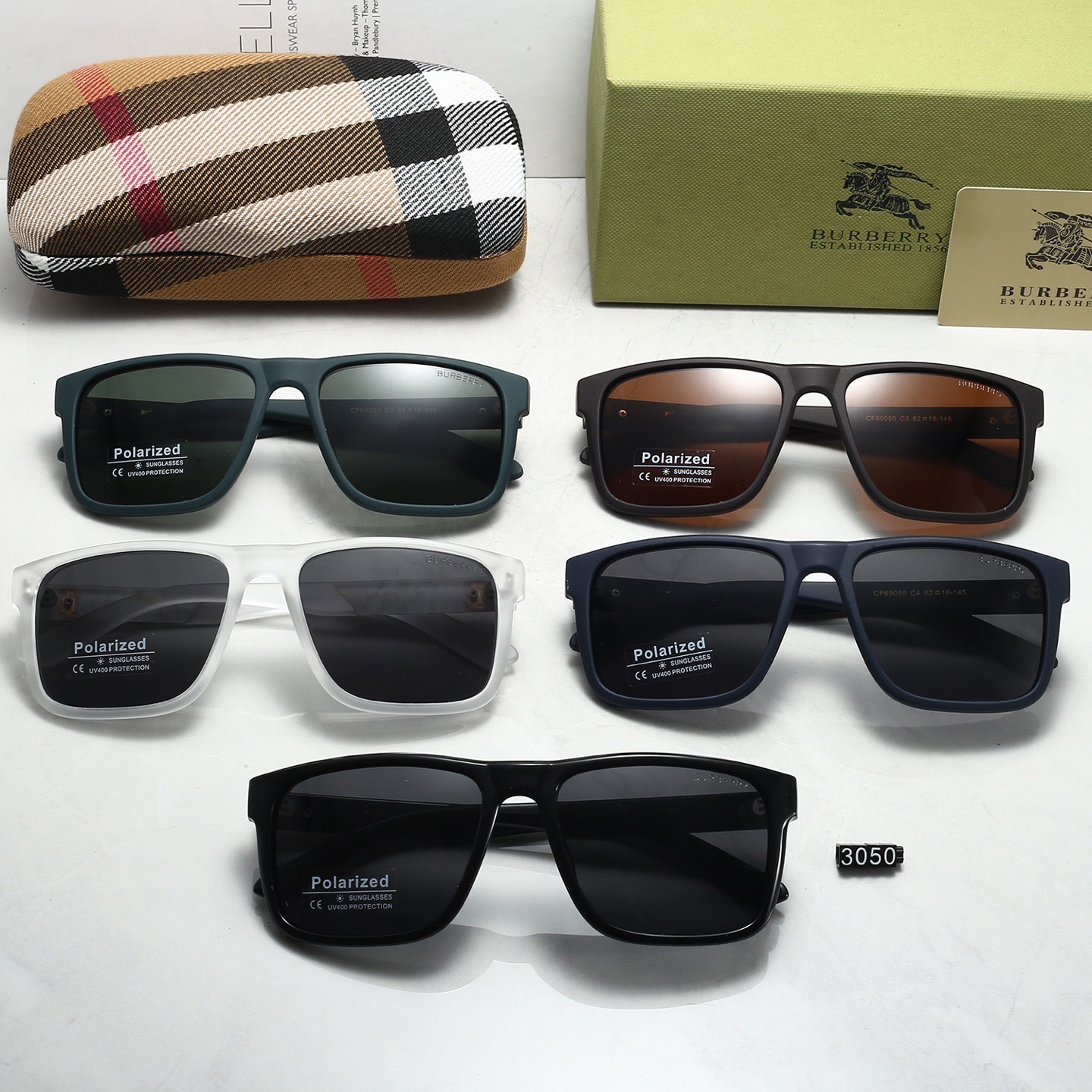 Burberry Fashionable Sunglasses - Image 1