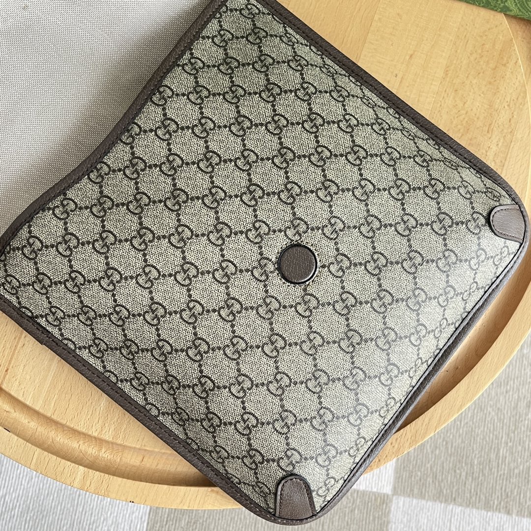Gucci Neo Vintage GG Messenger Bag Medium - Image 6