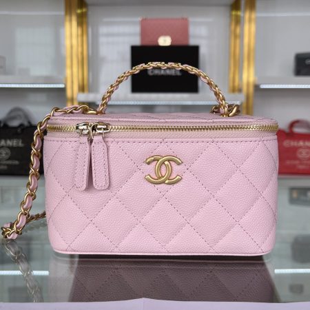 Chanel Sparkling Caviar Quilted Pick Me Up Vanity Case Pink