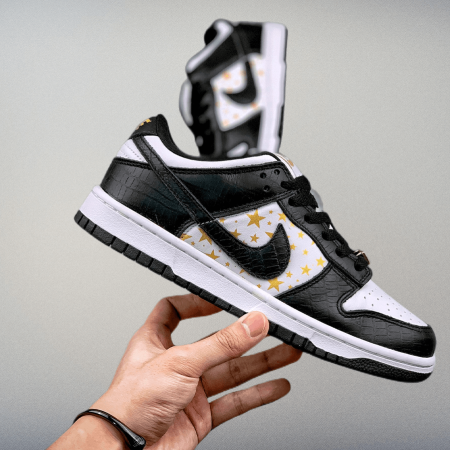 Superme x Dunk SB Low “ Black Stars" - Image 3