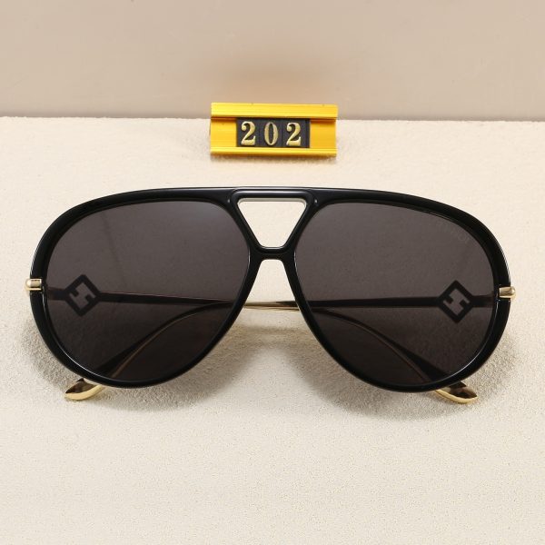 Fendi Fashionable Sunglasses