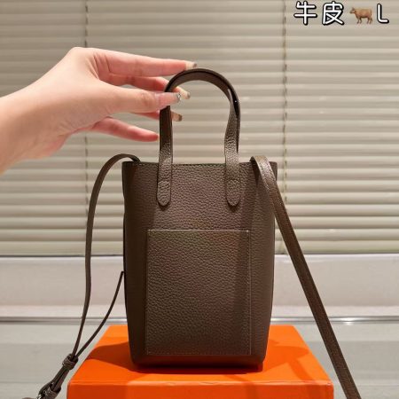 HERMES Small Tote Bag - Image 6