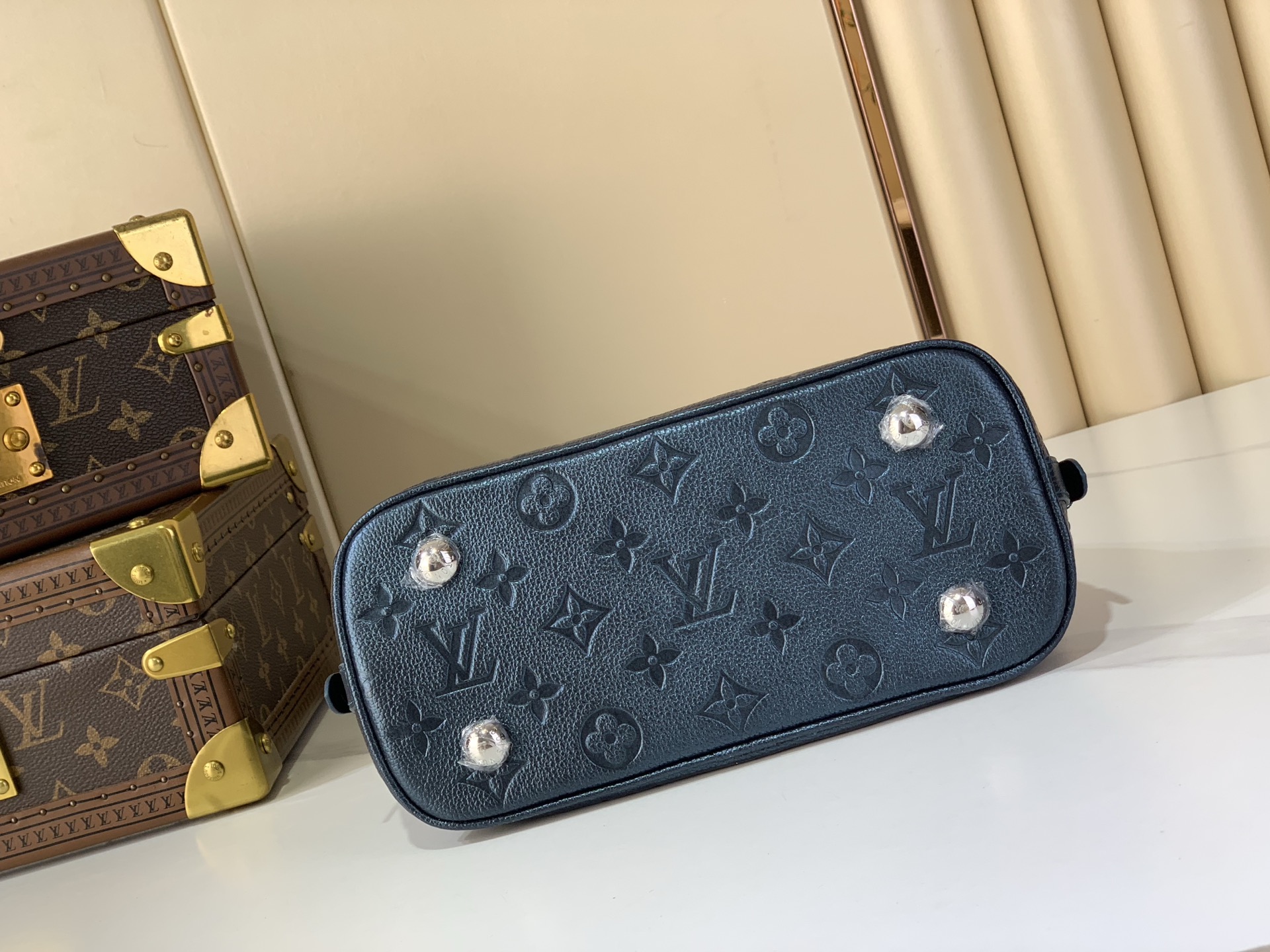 LV Alma BB Handbag - 10A mirror version - Image 5