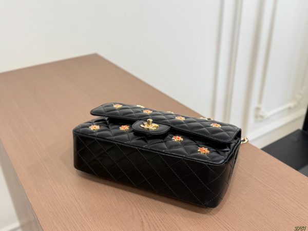 Chanel Shoulder Bag