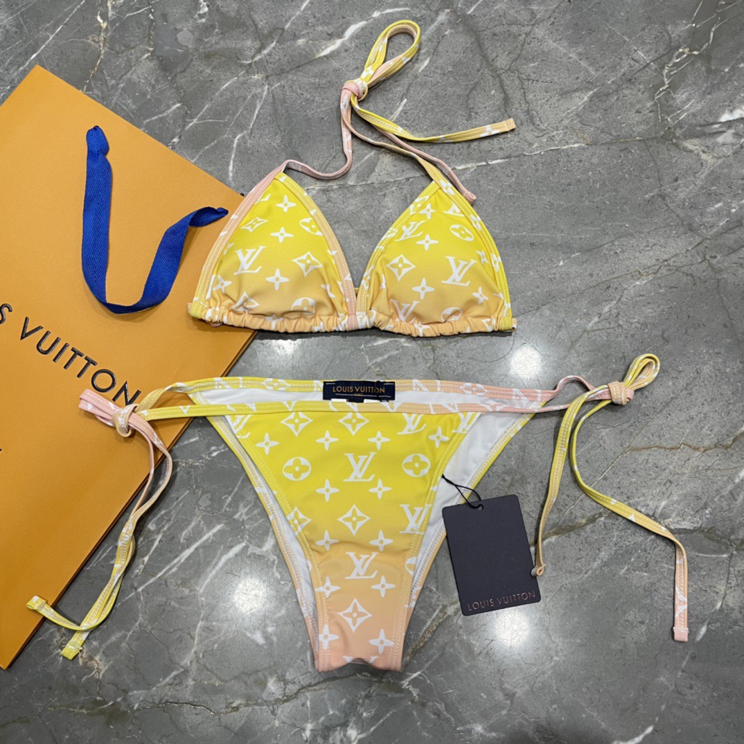 LV Two-Piece Swimsuit Swimwear - Image 3