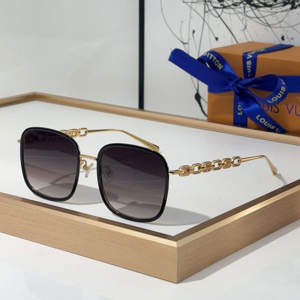 LV Mirror Leg Hollowed Out Logo  sunglasses Top quality