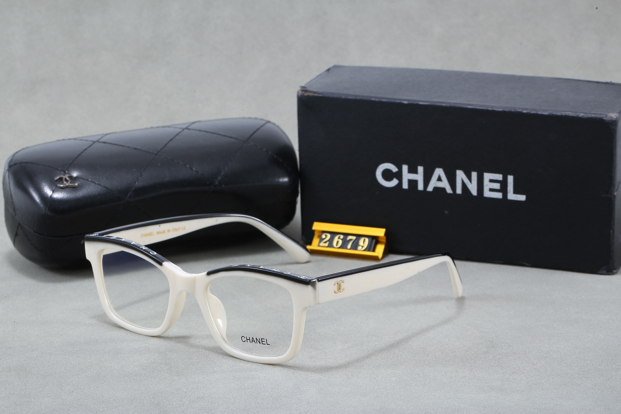 Chanel Sunglasses - Image 7