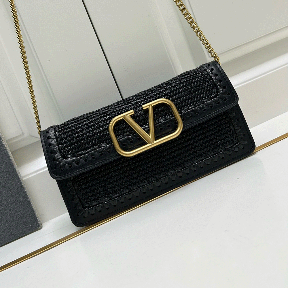 Valentino Raffi Straw Bags - Image 3