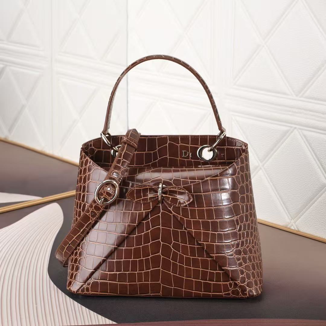Dior Bow Handbag - Image 2