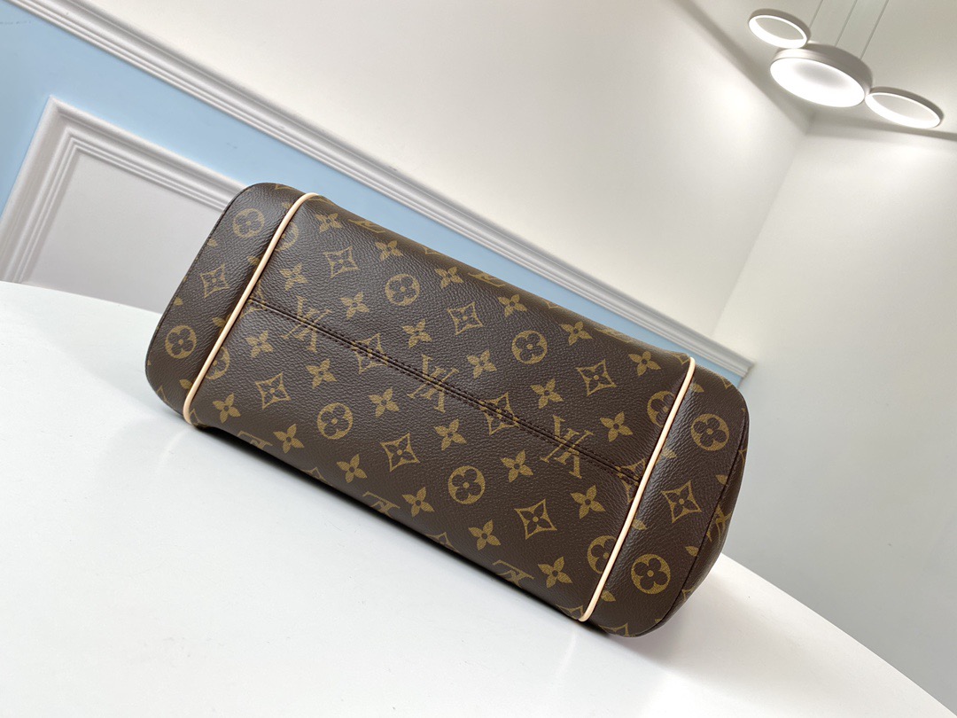 LV Monogram Totally GM - Image 4