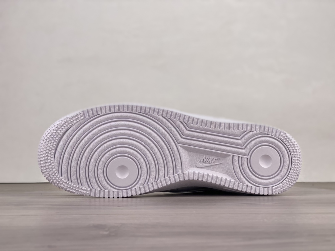 Nike Air Force Classic White - Image 5