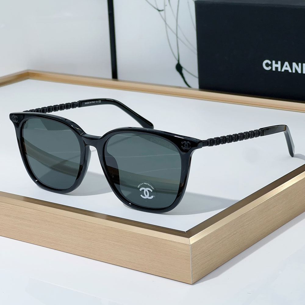 Chanel  Mirror leg Hollowed out Logo Sunglasses Top quality - Image 4