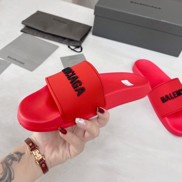 Balenciaga  Fashionable Flat Sandals Slide Sandal