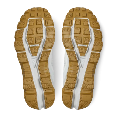 ON Women's Cloudventure - Image 4