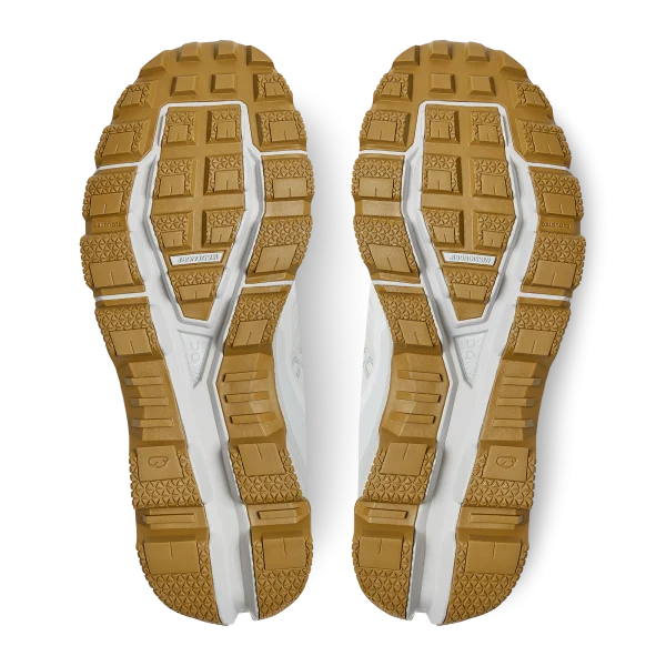 ON Women's Cloudventure