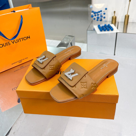 LV Comfortable Leather Flip-fFops  Slide Sandal - Image 8