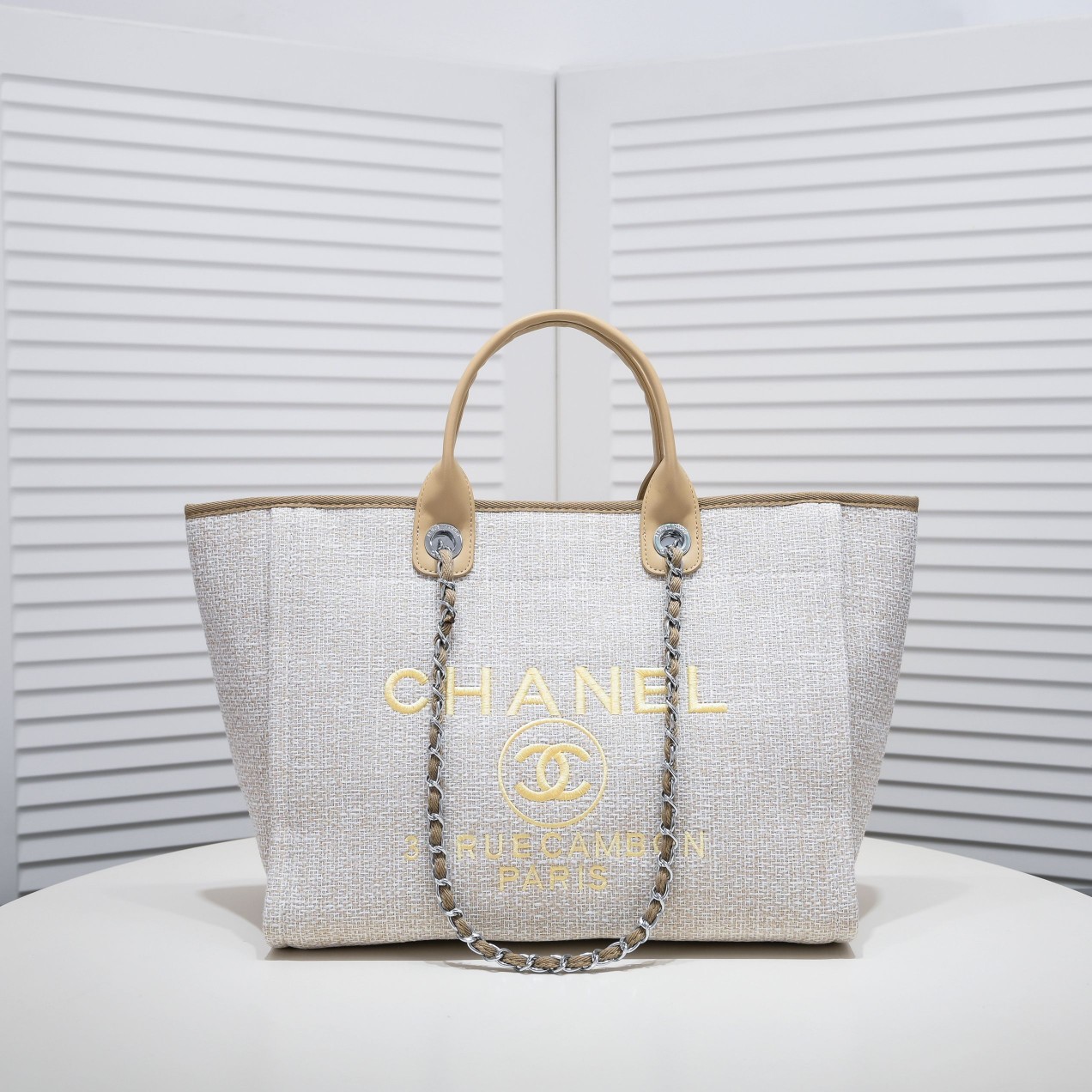 Chanel Canvas Beach Handbag Crossbody Bag - Image 1
