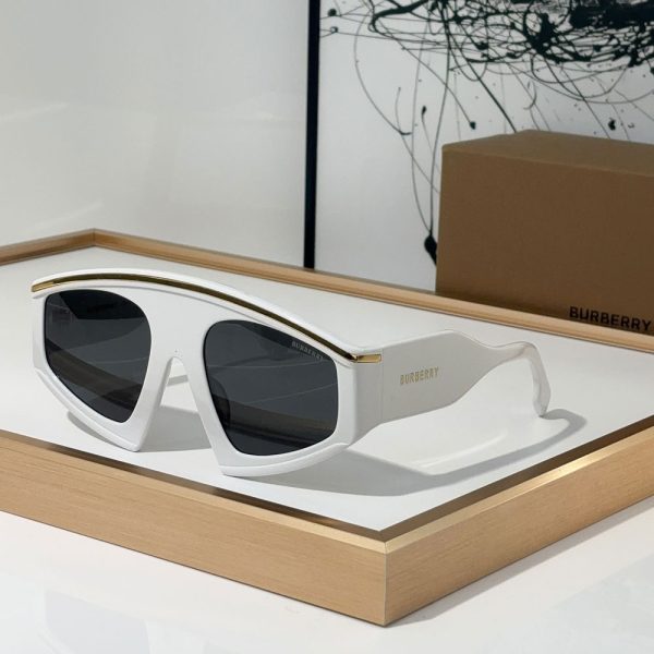 Buberry Framed Printed Cat-eye Sunglasses Top quality