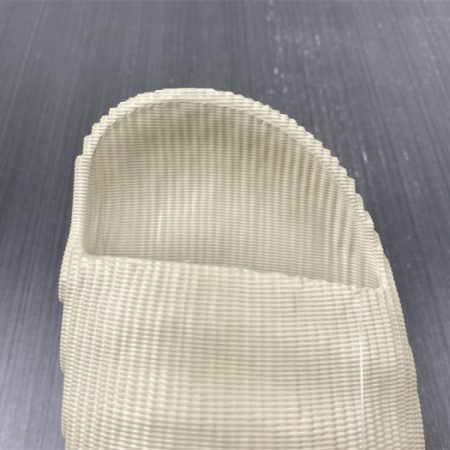 Yeezy Slide new collection - Image 9