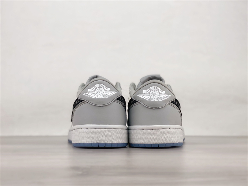 Dior x Air Jordan 1 Low CN8608-002 - Image 6