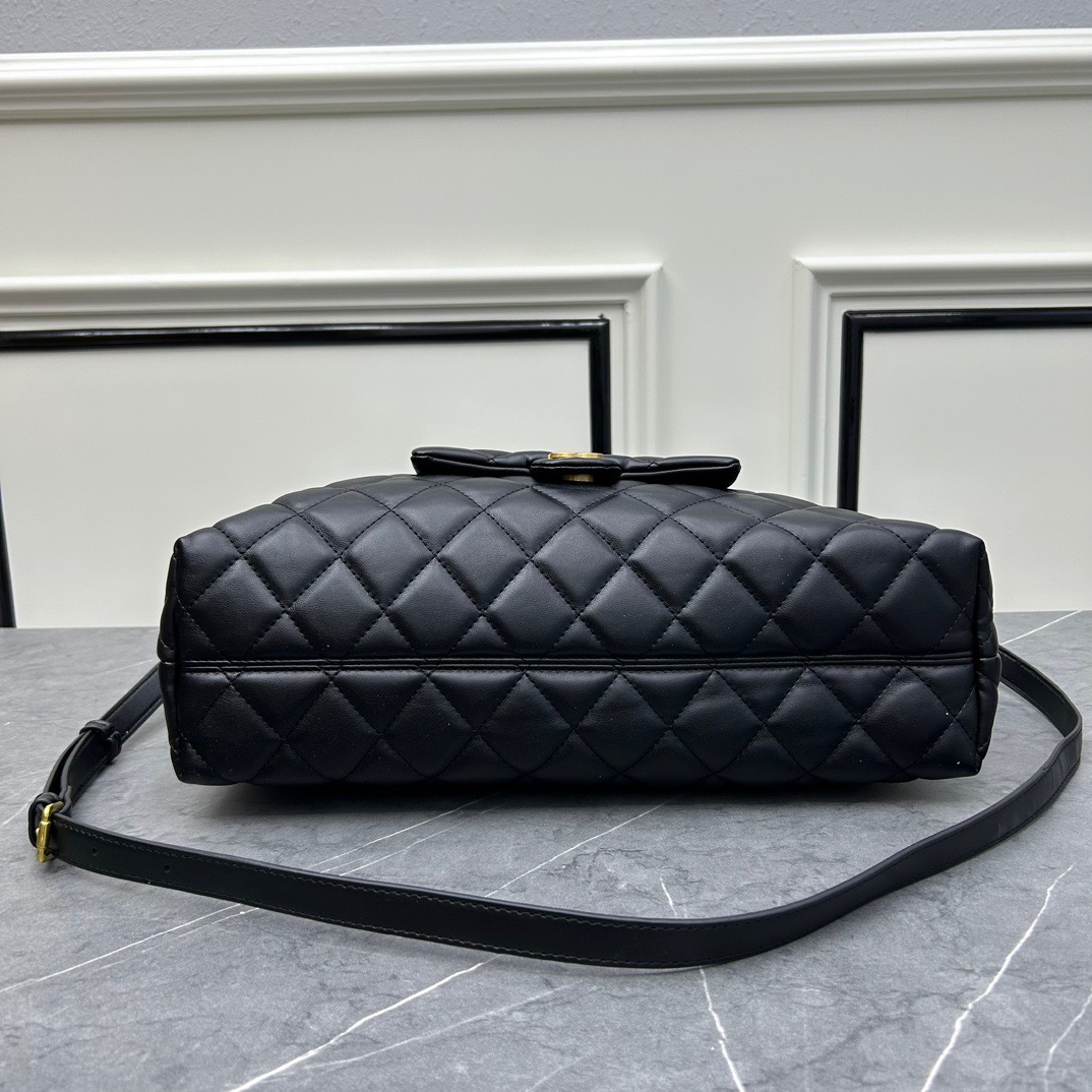 Chanel Hobo Calf Leather Shoulder Bag Handbag - Image 6
