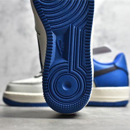 NIke Air Force 1 '07 Low AL2236-300 - Image 3