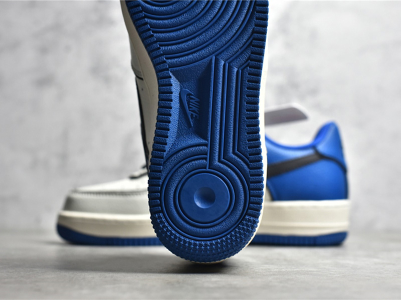 NIke Air Force 1 '07 Low AL2236-300 - Image 3
