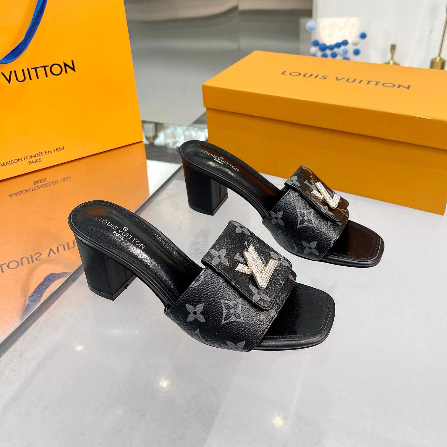 LV Flat Cut With Chunky Flip-flops Slide Sandal - Image 3