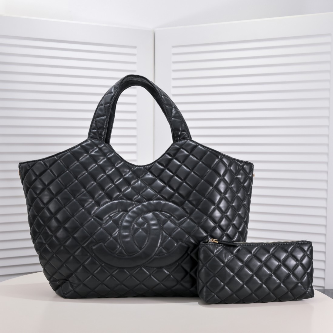 Chanel Leather&Canvas Tote Shoulder Handbag - Image 1