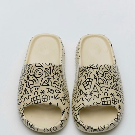 Yeezy Slide Graffiti FW6345-1 - Image 6