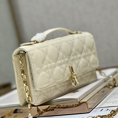 Dior Miss Mini Bag Patent Cannage Bag - Image 11