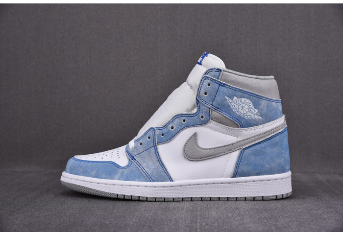 Air Jordan 1 High OG Hyper Royal 555088-402 - Image 1