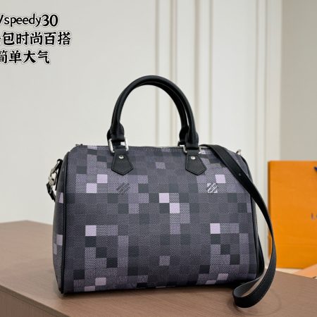 LV Speedy 30 Handbag