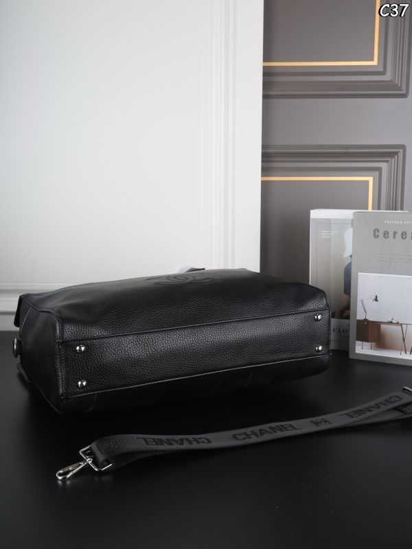 Chanel Tote Bag