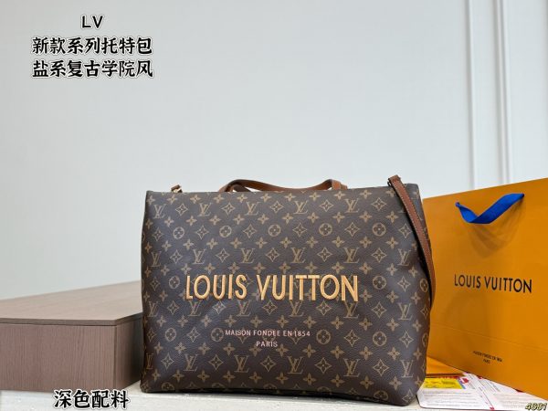 LV's New Tote Bag