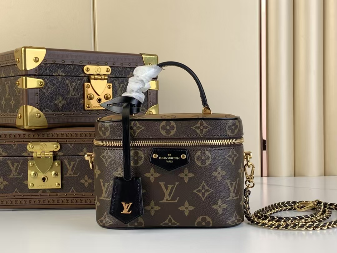 LV Vanity Chain Pouch Monogram Bag - Image 2