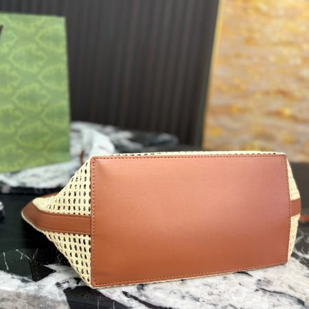 Gucci Straw Bag - Image 8