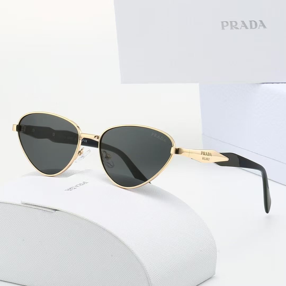 Prada Fashionable Sunglasses - Image 2