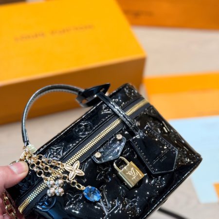 LV Vanity Chain Pouch Monogram Bag - Image 6