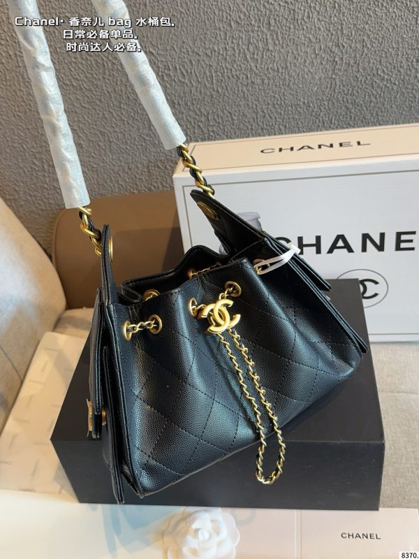 Chanel 25 Hobo Bag