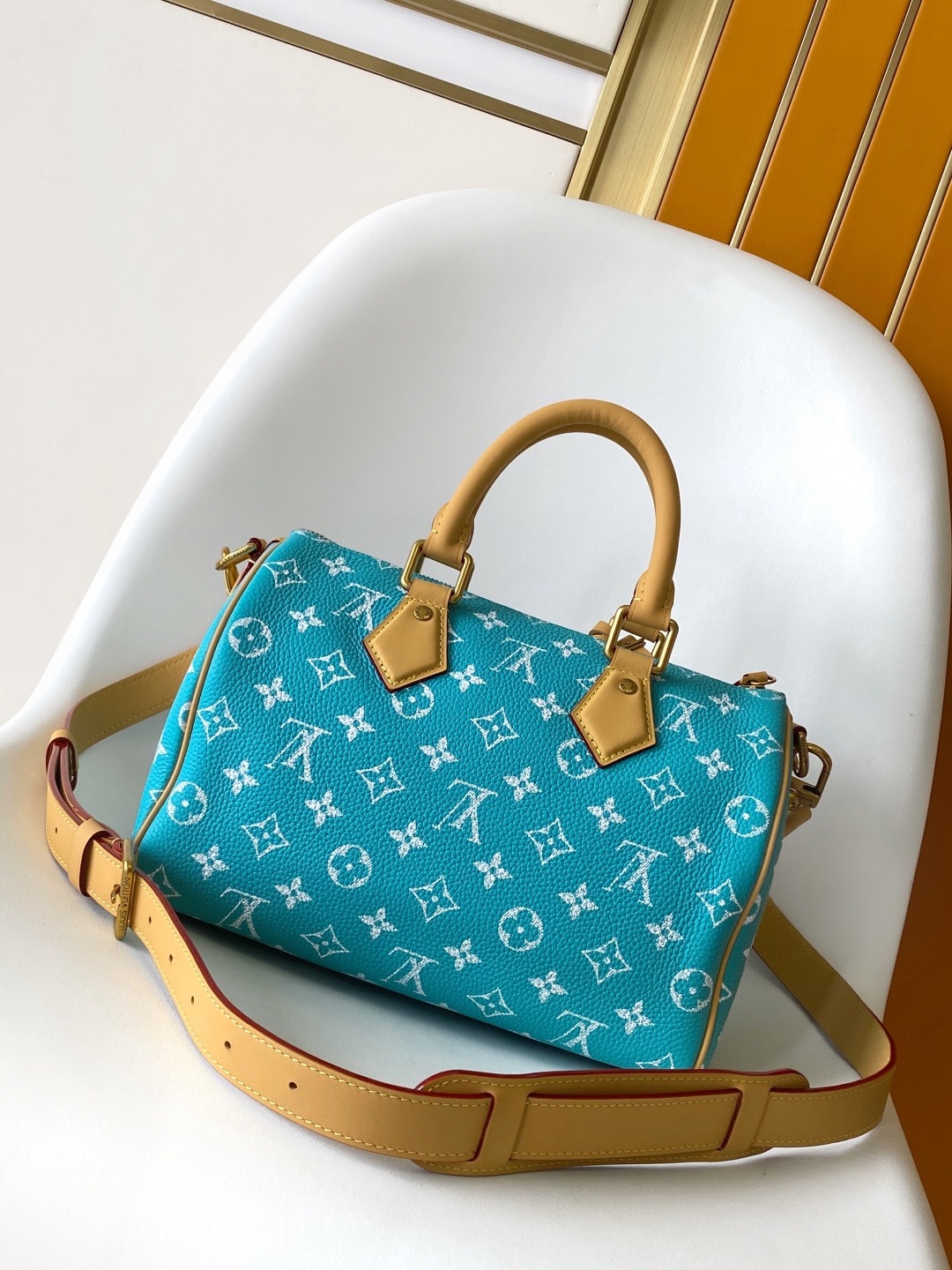 LV Speedy P9 25cm Bag - Image 3