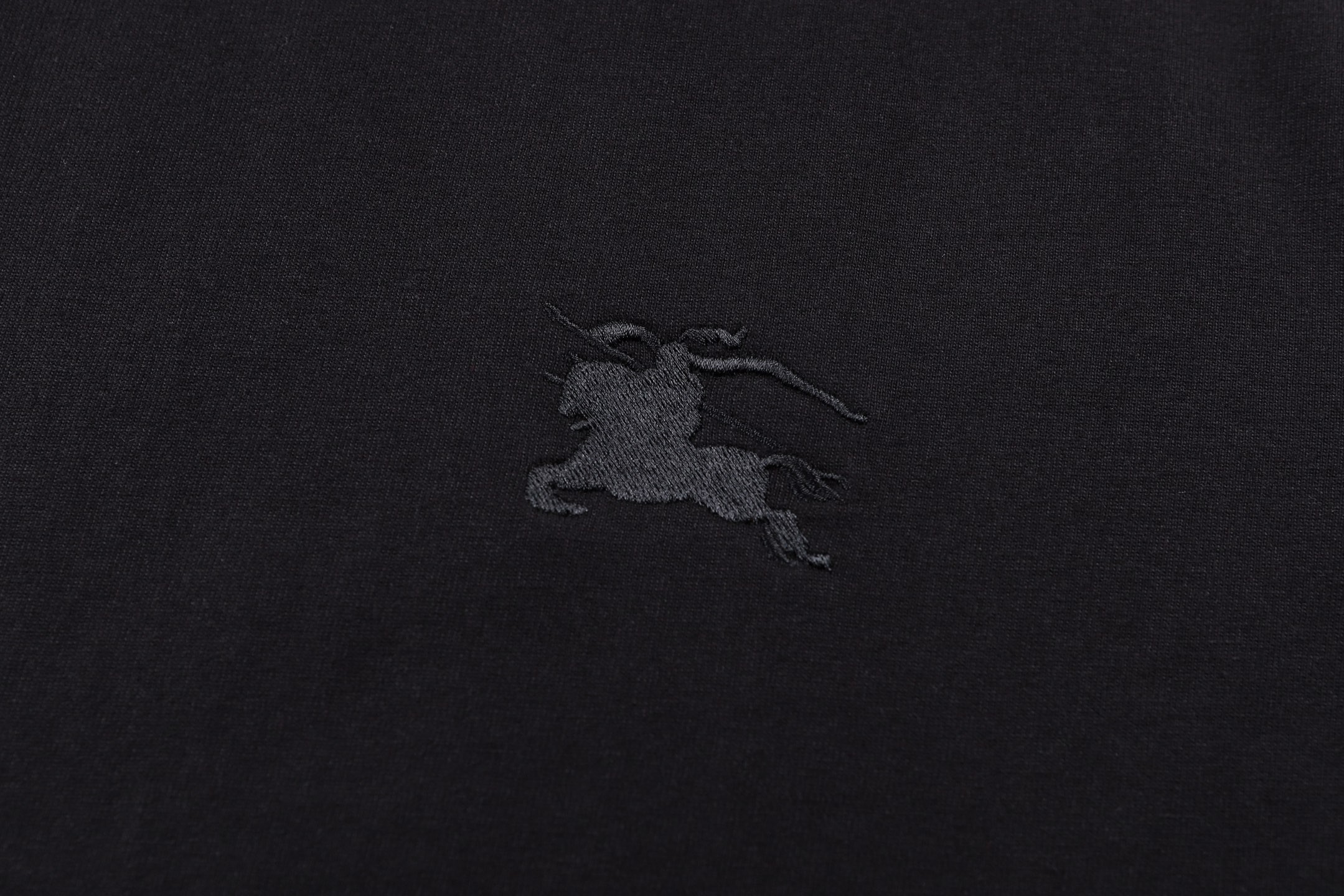 Burberry T Shirt - Image 3