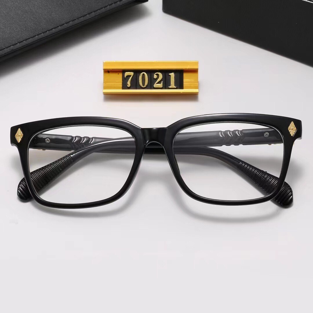 Chrome Hearts Fashionable Sunglasses - Image 7