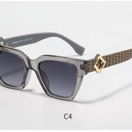 Fendi Fashionable Sunglasses - Image 4
