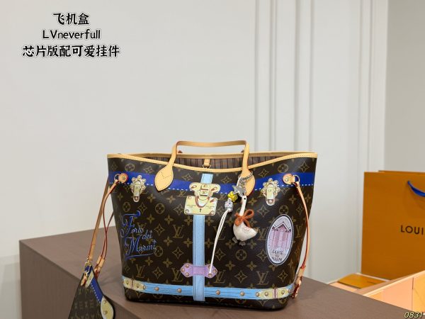 LV Neverfull Shopping Bag